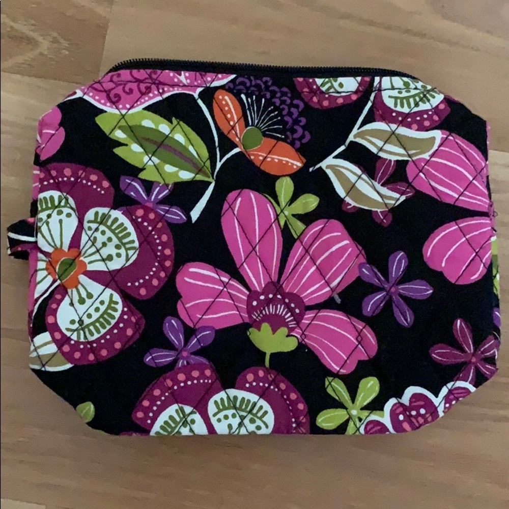 Vera Bradley “Iconic Medium Cosmetic”